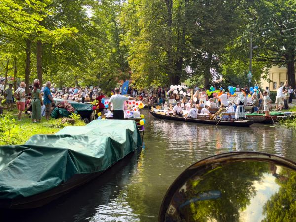 Fotor&uuml;ckblick: 51. L&uuml;bbenauer Kahnkorso 2025 