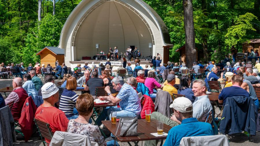 Dixie am Konzertplatz Wei&szlig;er Hirsch, Konzertplatz Wei&szlig;er Hirsch, 