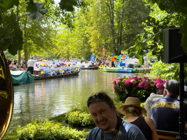 Fotor&uuml;ckblick: 51. L&uuml;bbenauer Kahnkorso 2025 