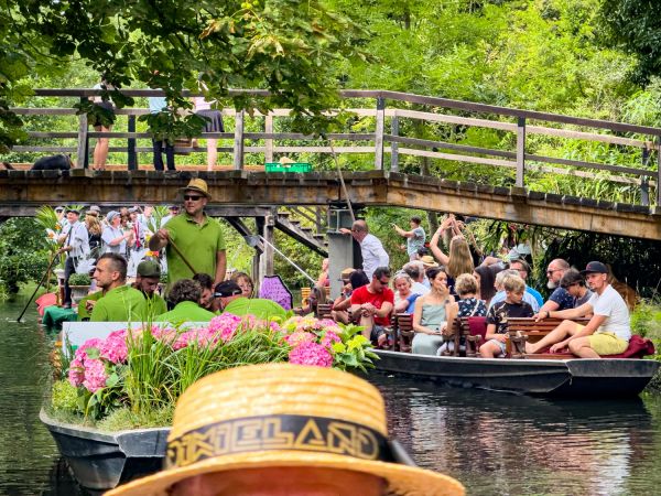 Fotor&uuml;ckblick: 51. L&uuml;bbenauer Kahnkorso 2025 