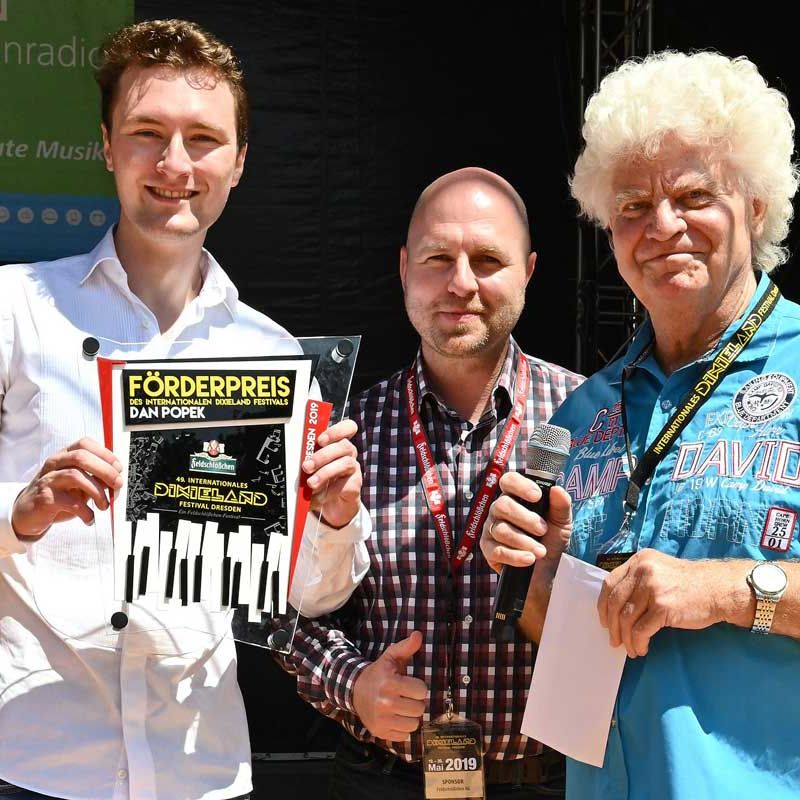 Dan Popek springt kurzfristig f&uuml;r Ladyva (CH) ein