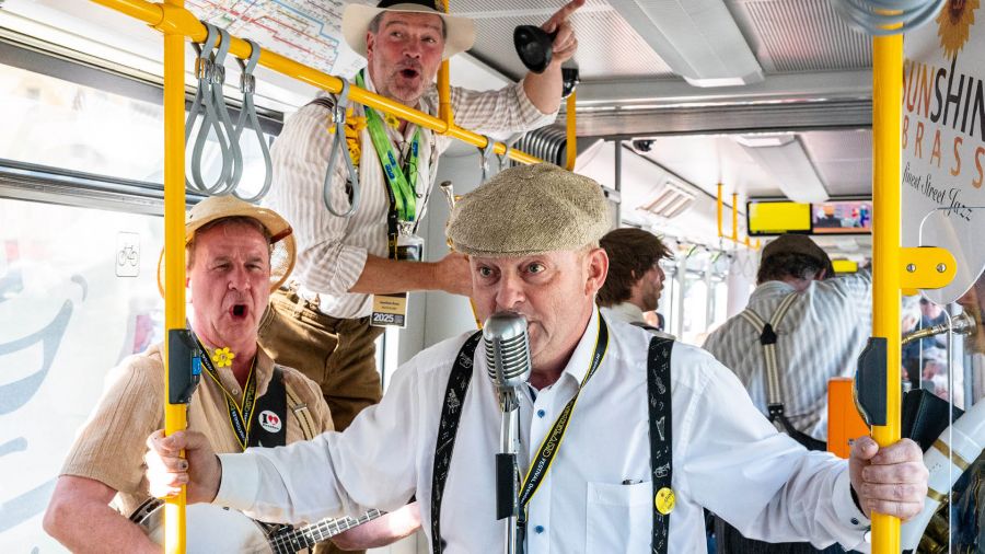 2. Dixietram Jazzrundfahrt, Haltestelle Webergasse, 