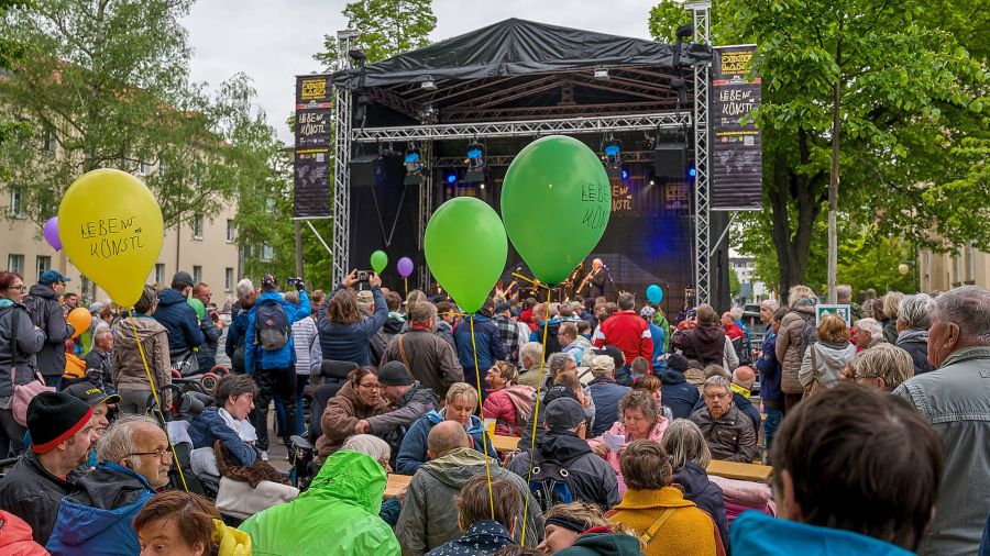 Lebens-Künstler, Altleuben 10, 